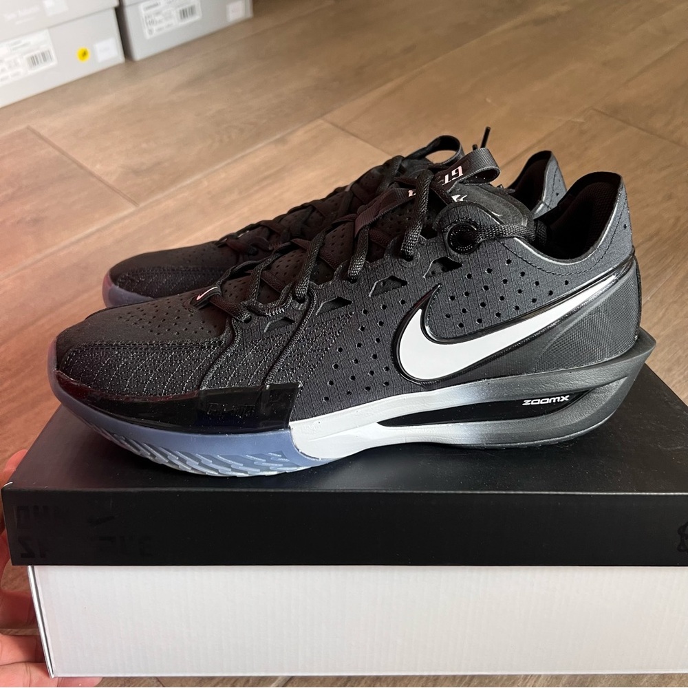 Nike G.T. Cut 3 - Picture 4 of 9